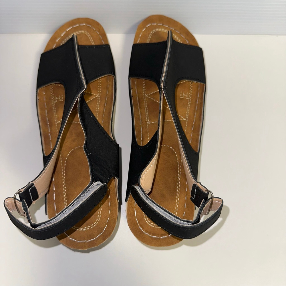 Summer Womens NWOT Comfortable Lightweight Sandals Black Tan Walking (43) 11/12 - Picture 3 of 16